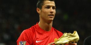 Ronaldo có bao nhiêu chiếc giầy vàng ảnh đại diện