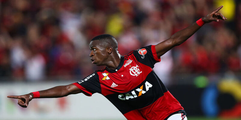 Vinicius trở thành hiện tượng từ Flamengo