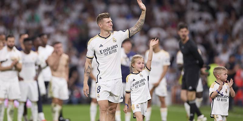 Toni Kroos kết thúc sự nghiệp cầu thủ đầy ấn tượng tại Real